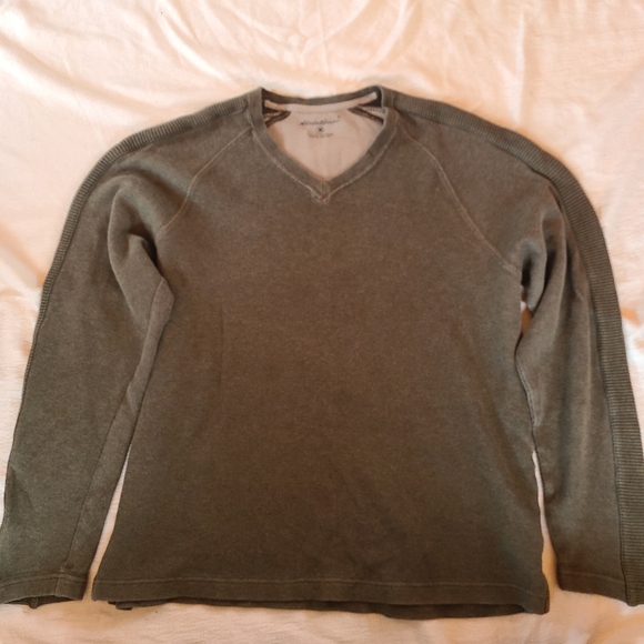 💕 Eddie Bauer V-neck Green sweater - Woman's Size medium - Picture 1 of 6